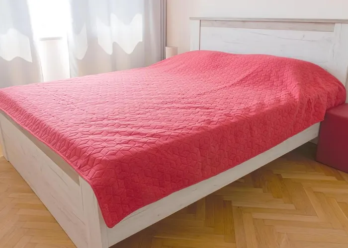 Train Station Flat With Port View * Varna